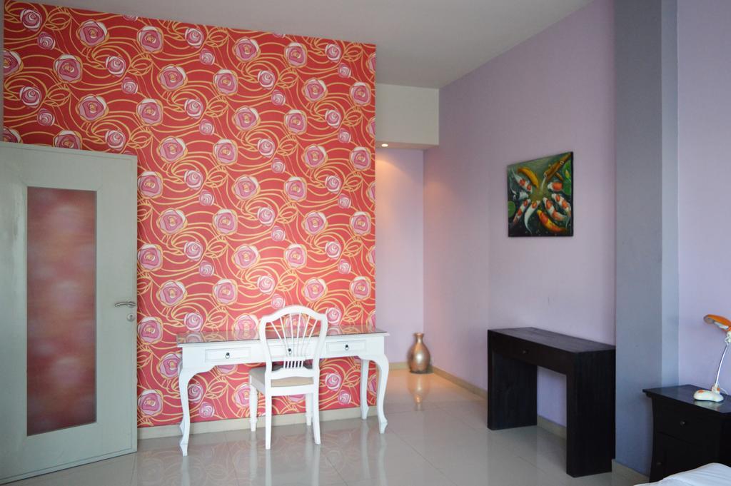 Marinos Place Legian Buitenkant foto